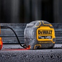 Metro Magnetico 8 Metros DEWALT  3/4&quot; / Recargable / Luz LED / DEWALT-