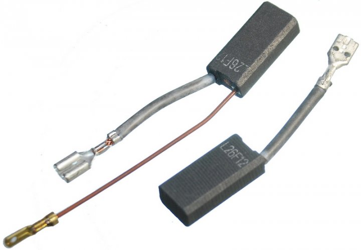 Carbones Rotomartillo D25601 / D25602 / D25651K / D25831K / / DEWALT-D2-4